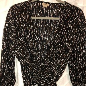 3/4 sleeve, wrap front top